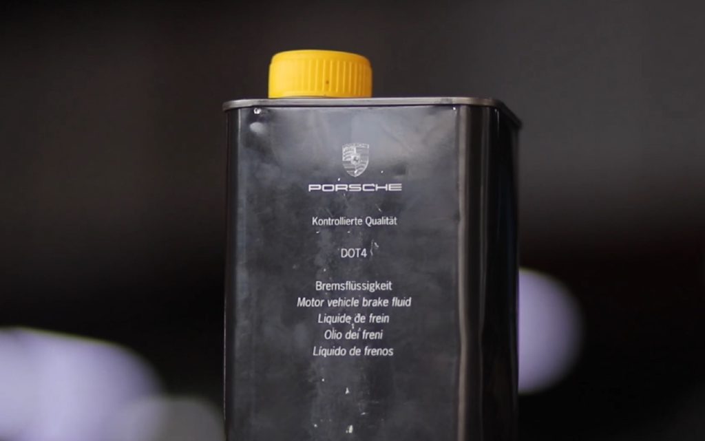 روغن ترمز پورشه
