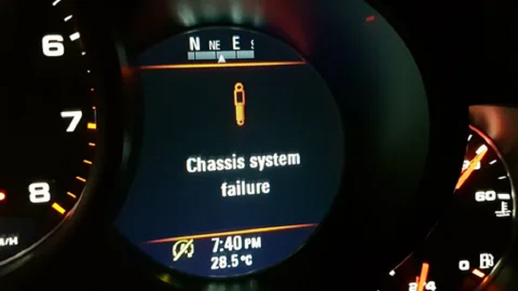 خطای سیستم شاسی در پورشه